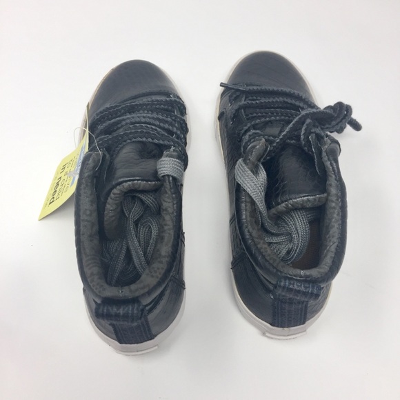 Toms Camila Sneakers. Size 5.5 - Picture 5 of 7